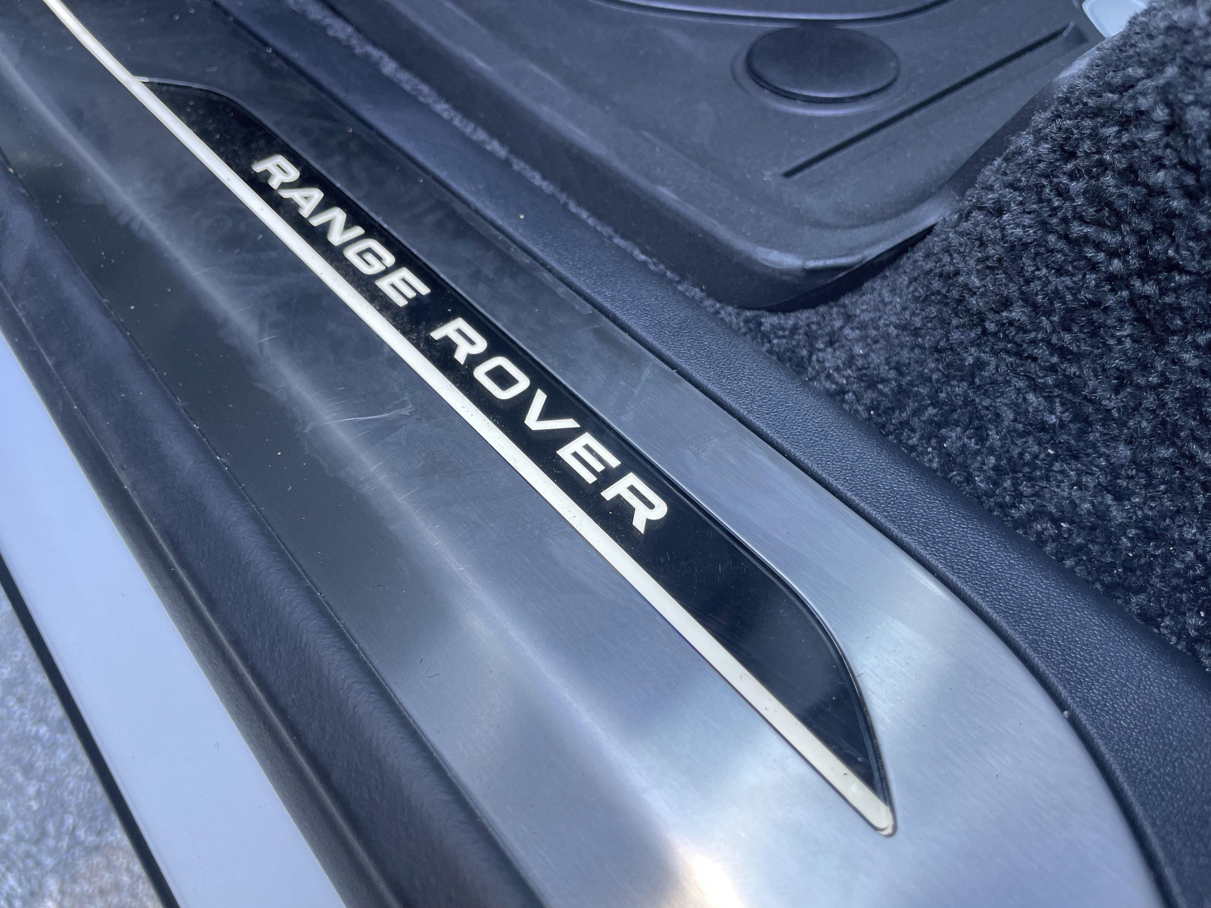 New 2025 Land Rover Range Rover SE image 33