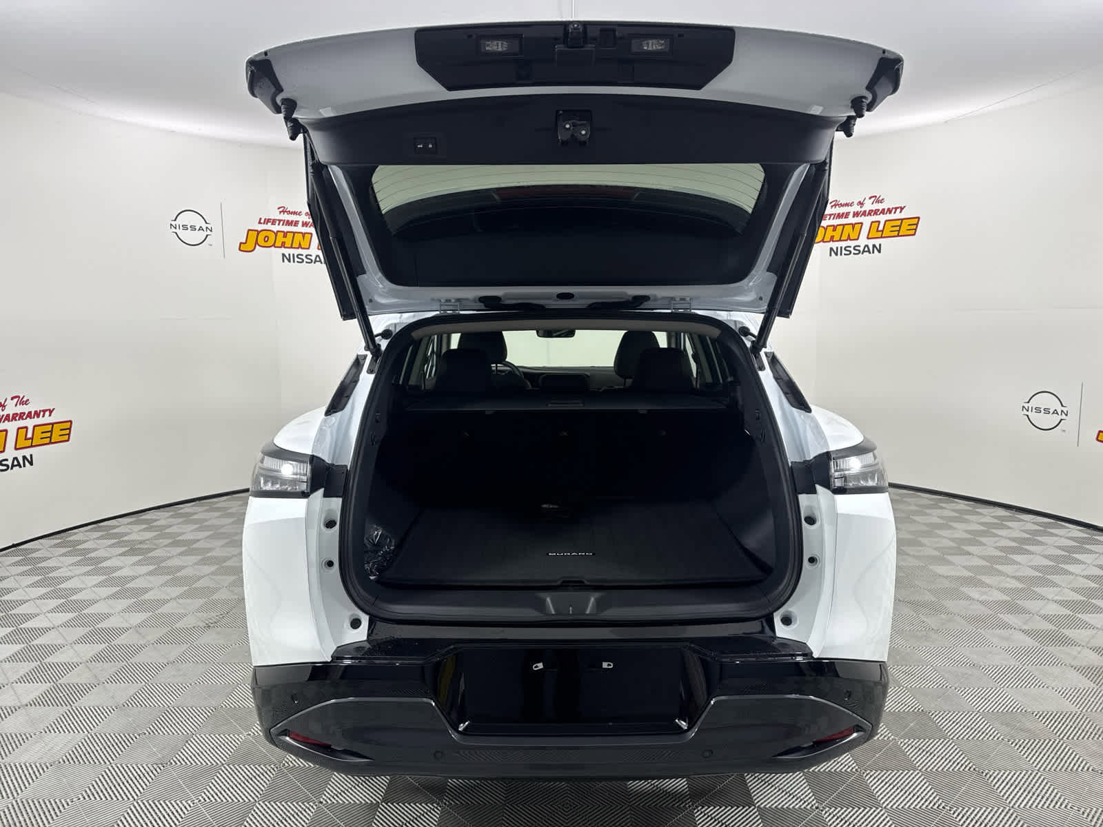 New 2026 Nissan Murano Platinum image 5