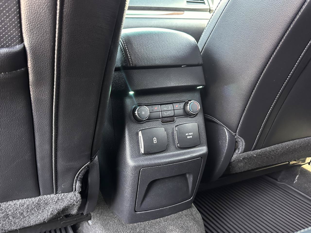 Used 2016 Ford Explorer Limited w/ Equipment Group 301A AWD/4WD image 27