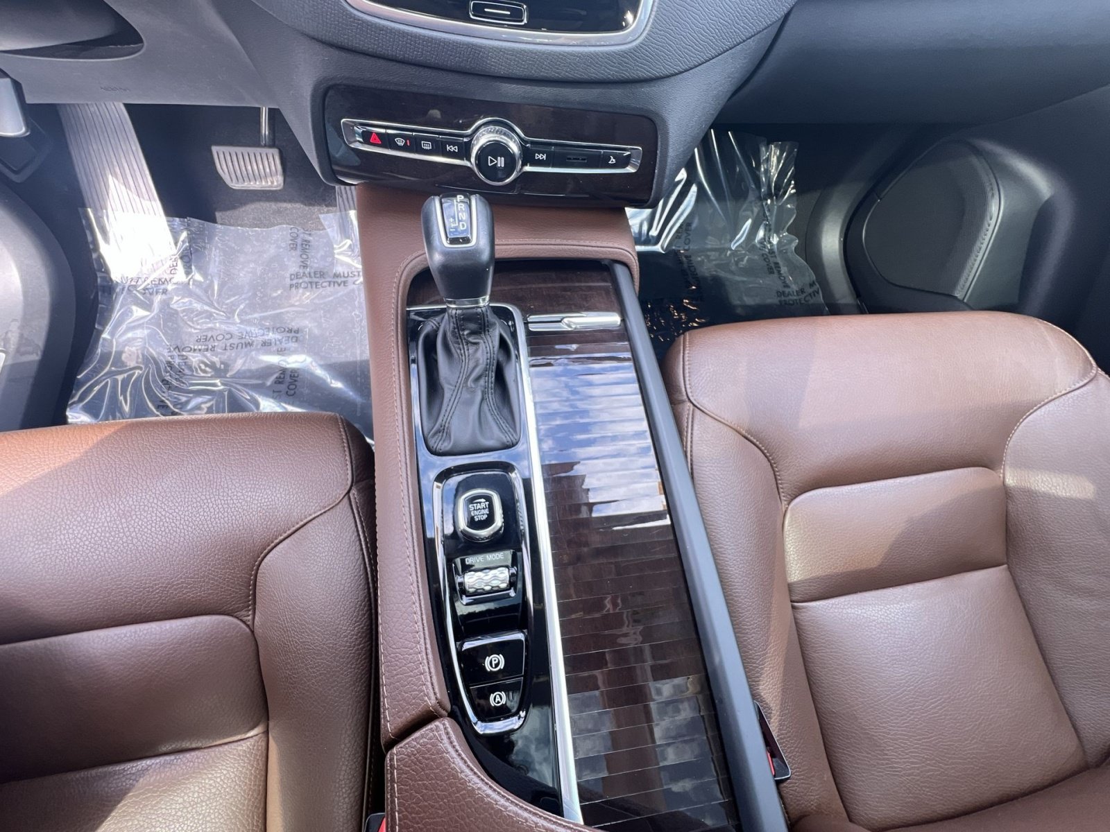 Used 2019 Volvo XC90 T6 Momentum w/ Advanced Package AWD/4WD image 22