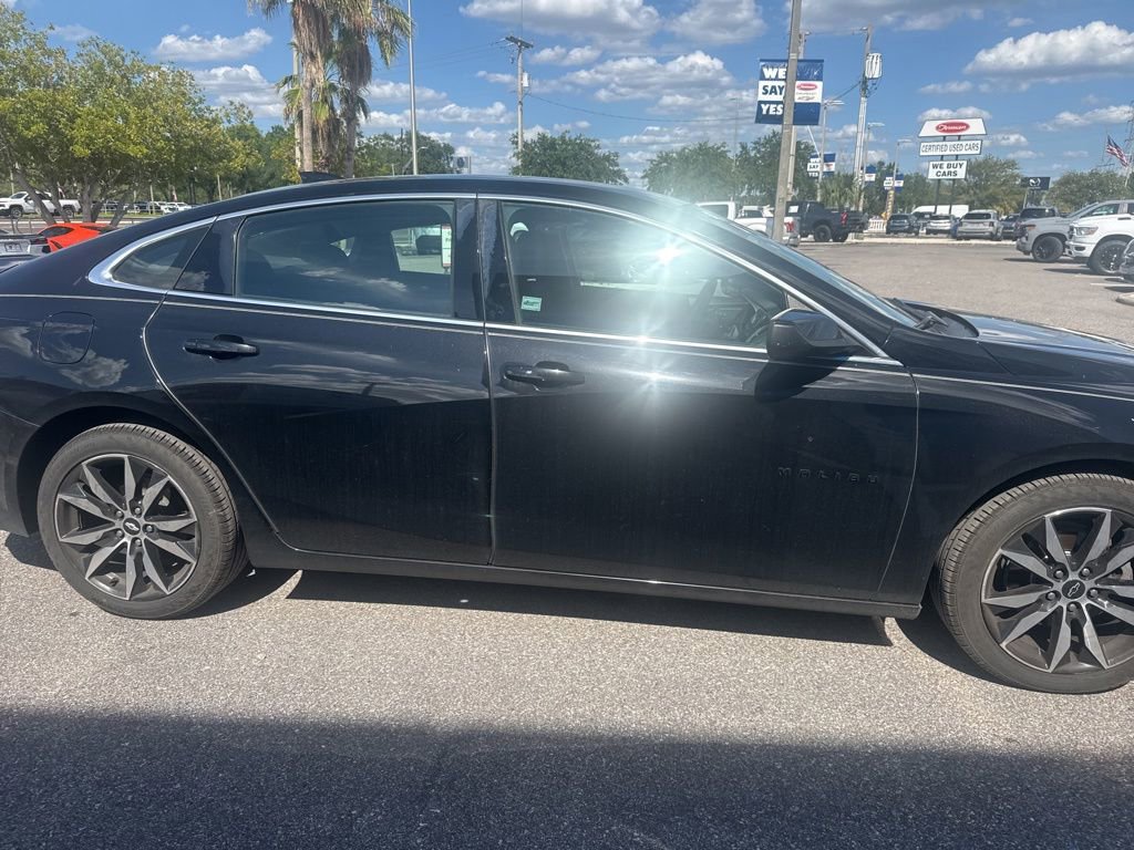 Used 2020 Chevrolet Malibu RS FWD image 4
