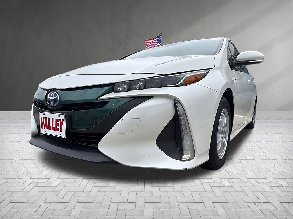 Used 2018 Toyota Prius Prime Premium image 9