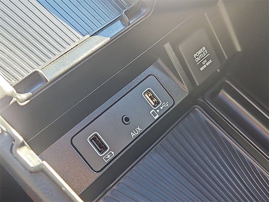 Used 2021 Acura TLX SH-AWD image 17