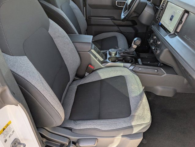 Used 2025 Ford Bronco Big Bend image 26