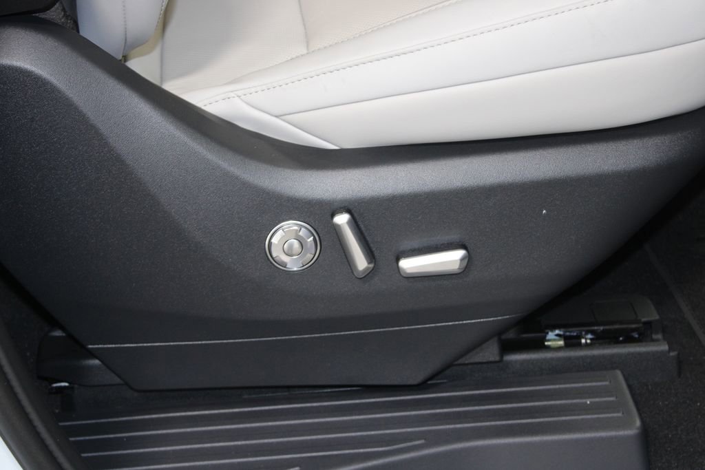 New 2026 Lincoln Navigator L Reserve image 35