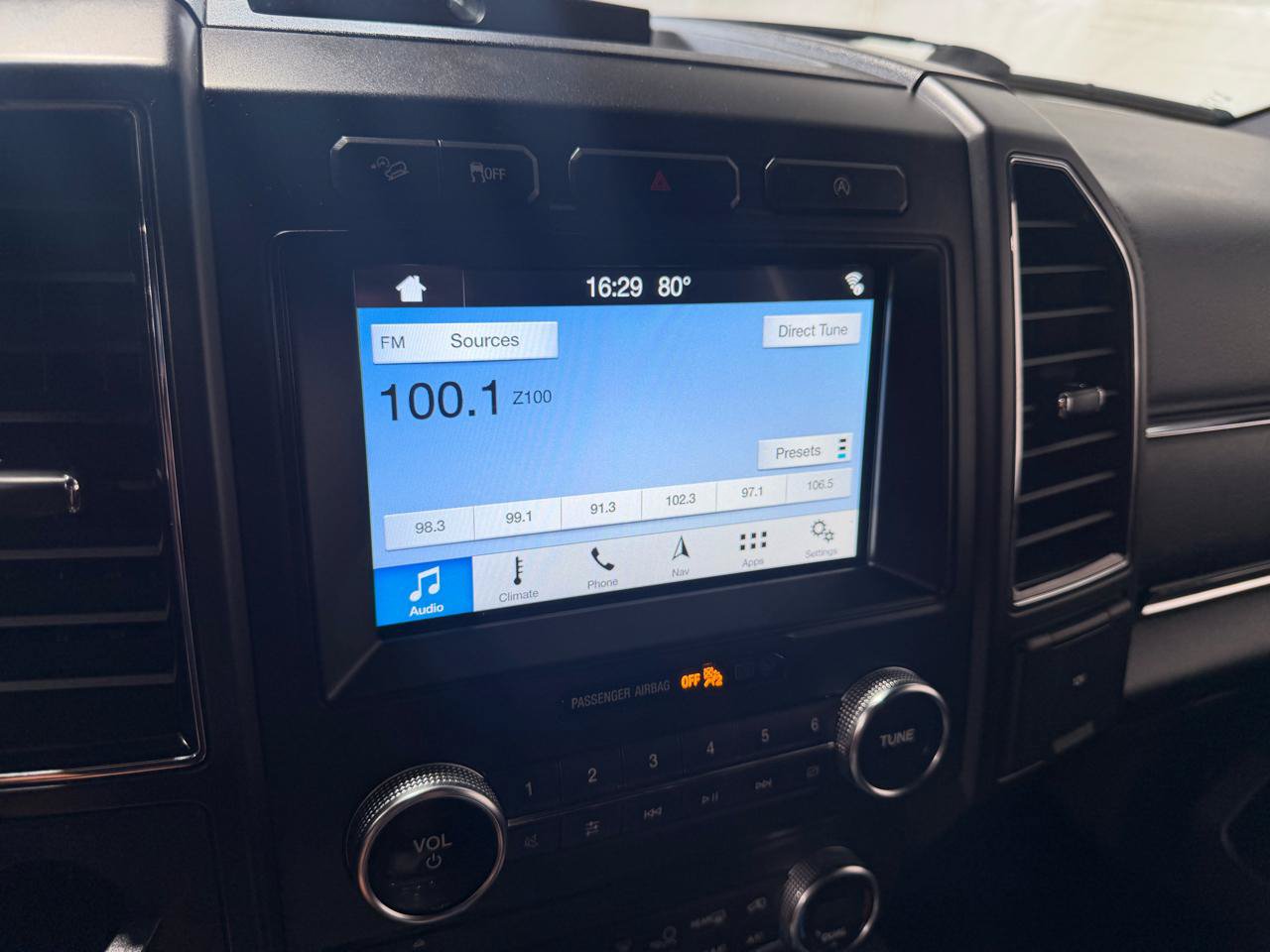 Used 2018 Ford Expedition Limited AWD/4WD image 32