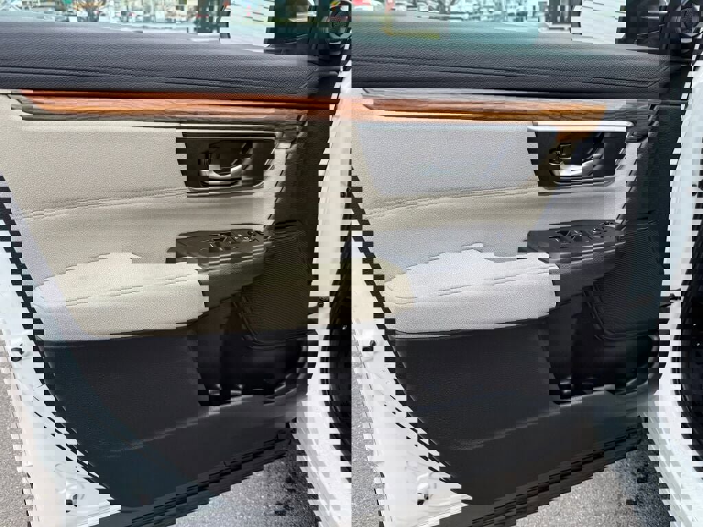 Used 2017 Honda CR-V EX image 10