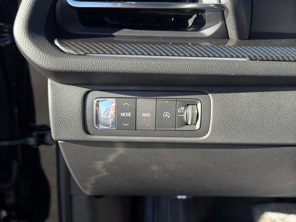 New 2026 Chevrolet Traverse High Country image 16