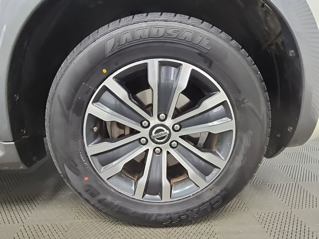 Used 2020 Nissan Armada SL w/ Premium Package image 52