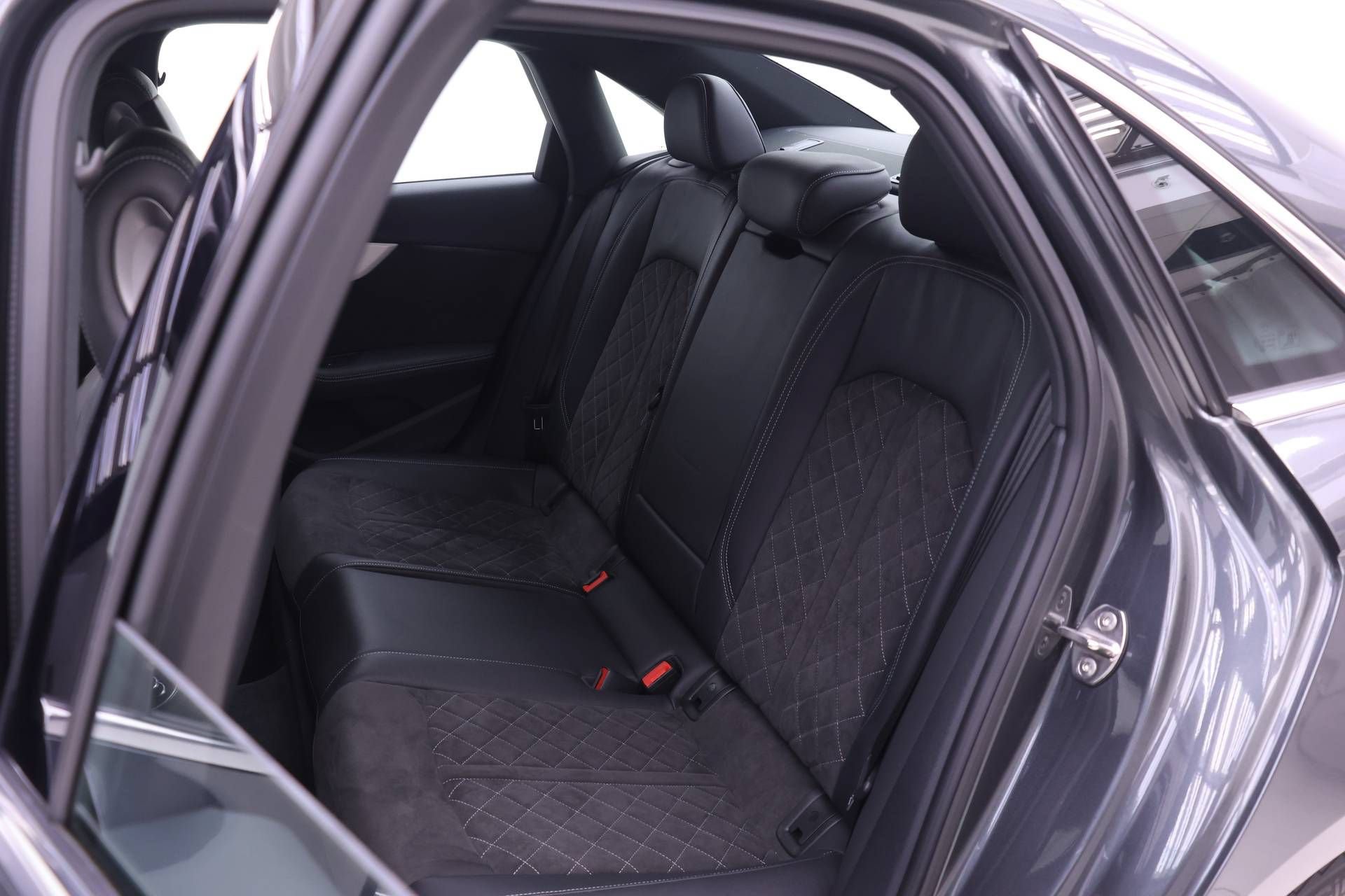Used 2019 Audi S4 Premium Plus AWD/4WD image 15