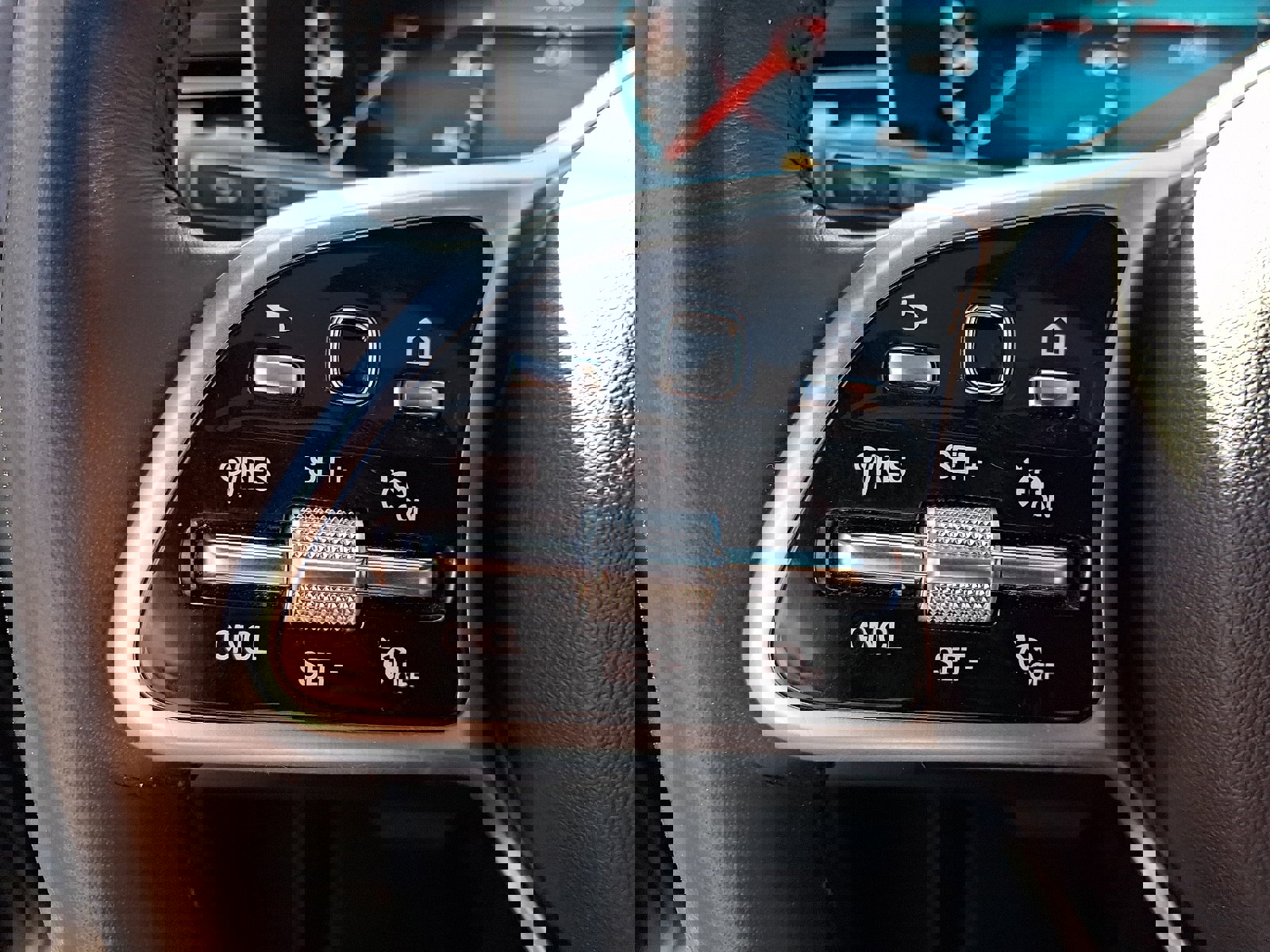 Used 2023 Mercedes-Benz GLE 350 4MATIC image 23