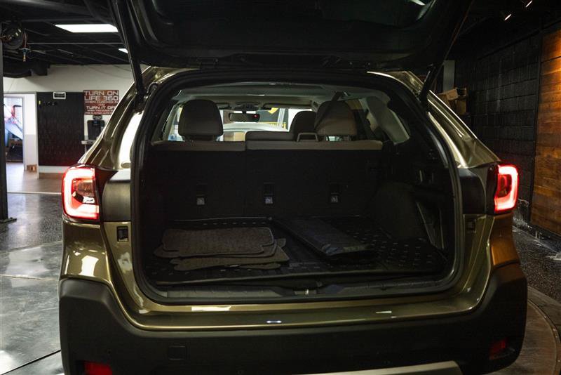 Used 2024 Subaru Outback Limited AWD/4WD image 7