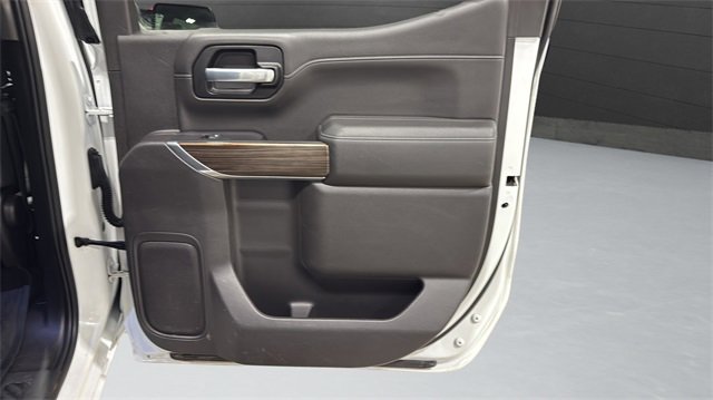 Used 2020 Chevrolet Silverado 1500 RST w/ All-Star Edition image 27