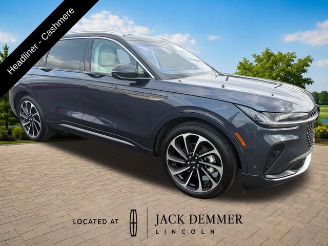 Certified 2024 Lincoln Nautilus Black Label AWD/4WD image 10