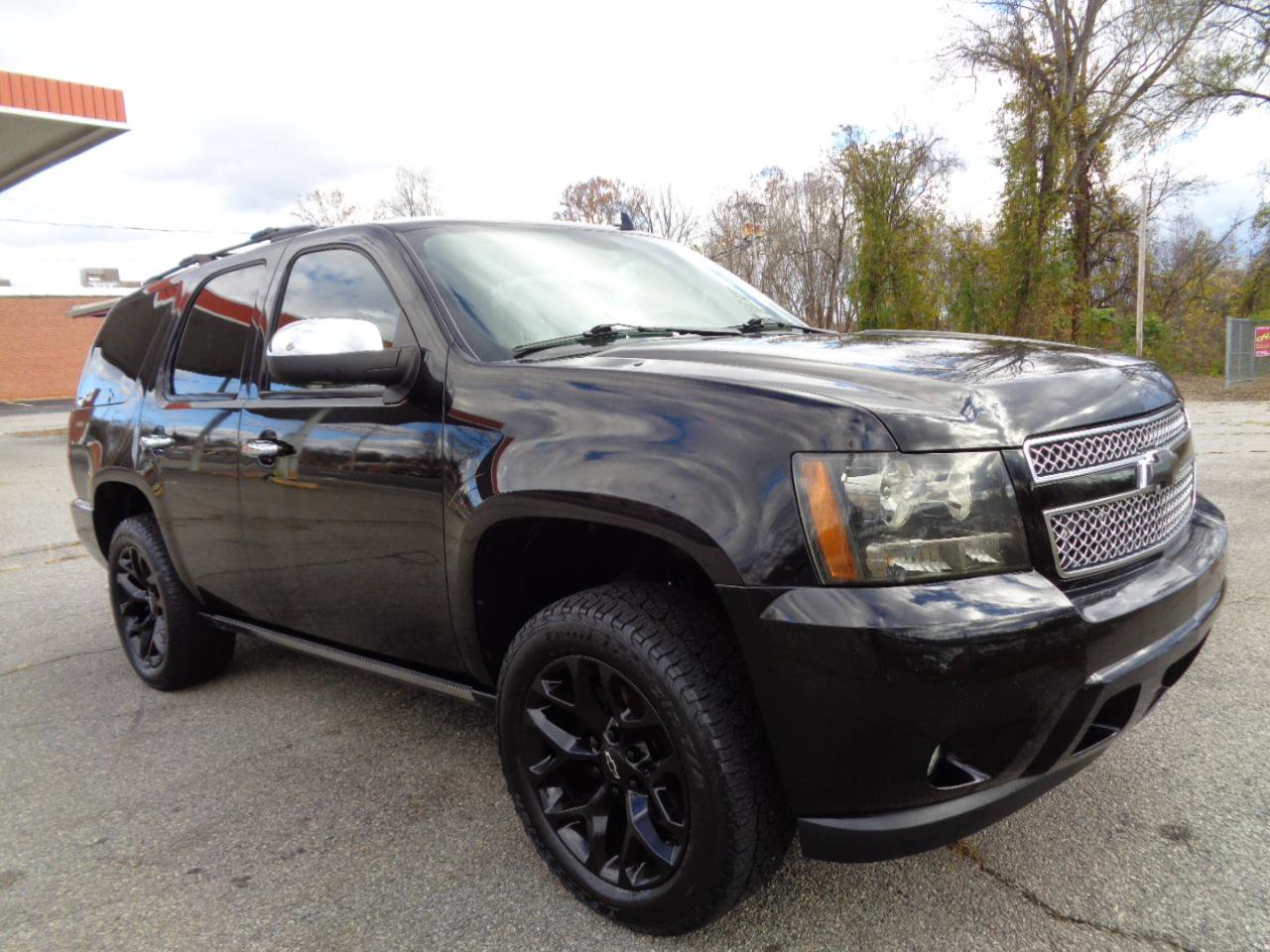 Used 2012 Chevrolet Tahoe LTZ AWD/4WD image 3