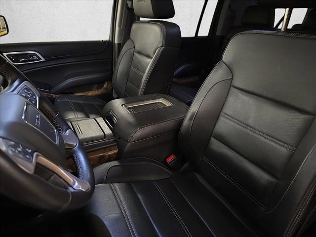 Used 2015 GMC Yukon XL Denali w/ Premium Package AWD/4WD image 17