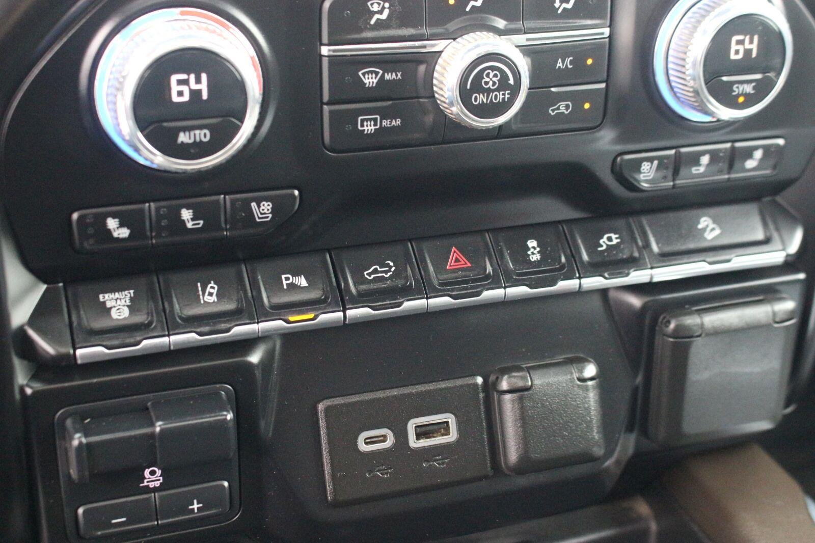 Used 2023 GMC Sierra 2500 Denali AWD/4WD image 30