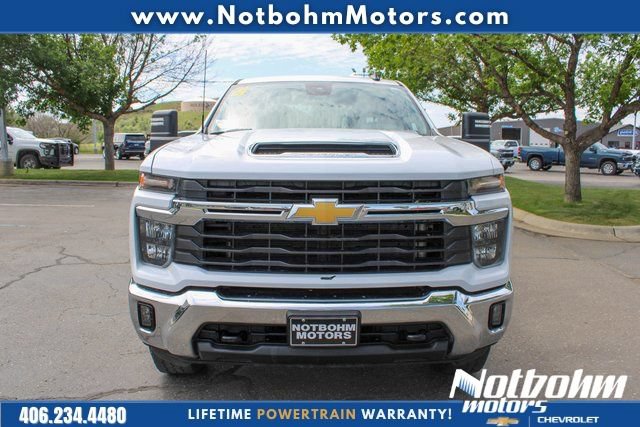 Used 2024 Chevrolet Silverado 3500 LT w/ Convenience Package AWD/4WD image 5