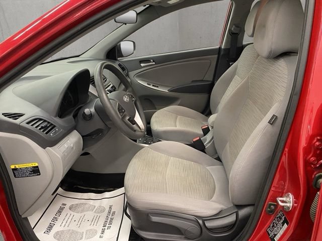 Used 2016 Hyundai Accent SE w/ Option Group 02 FWD image 5