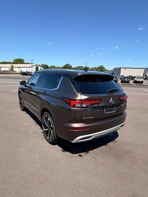 Used 2022 Mitsubishi Outlander SEL AWD/4WD image 4