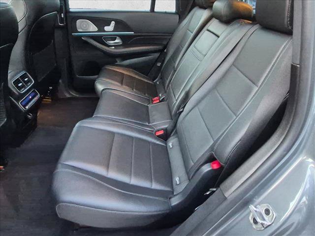 Used 2023 Mercedes-Benz GLS 450 4MATIC image 21