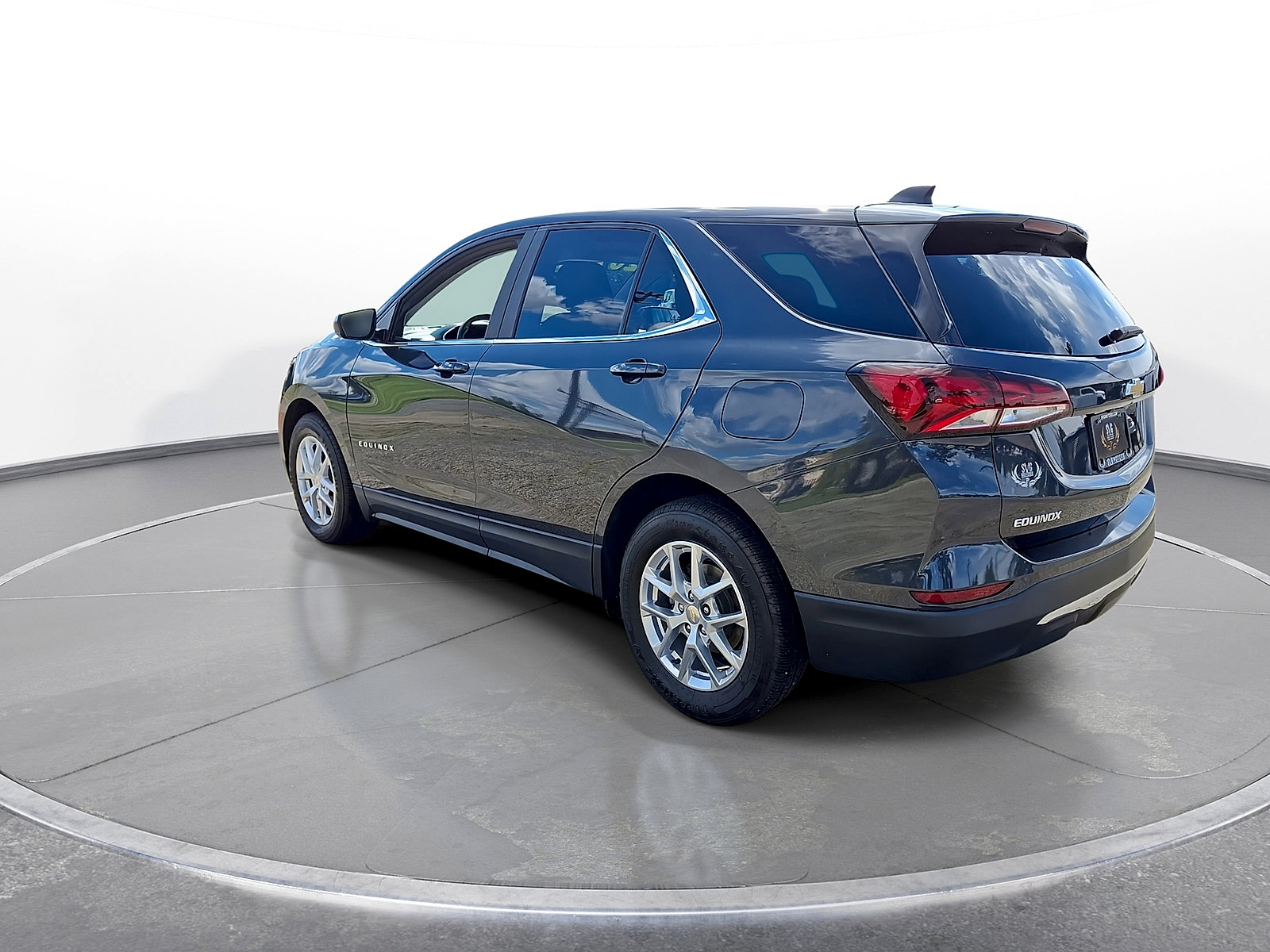 Used 2022 Chevrolet Equinox LT FWD image 6