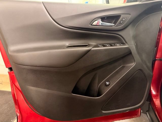 Used 2024 Chevrolet Equinox LT FWD image 13