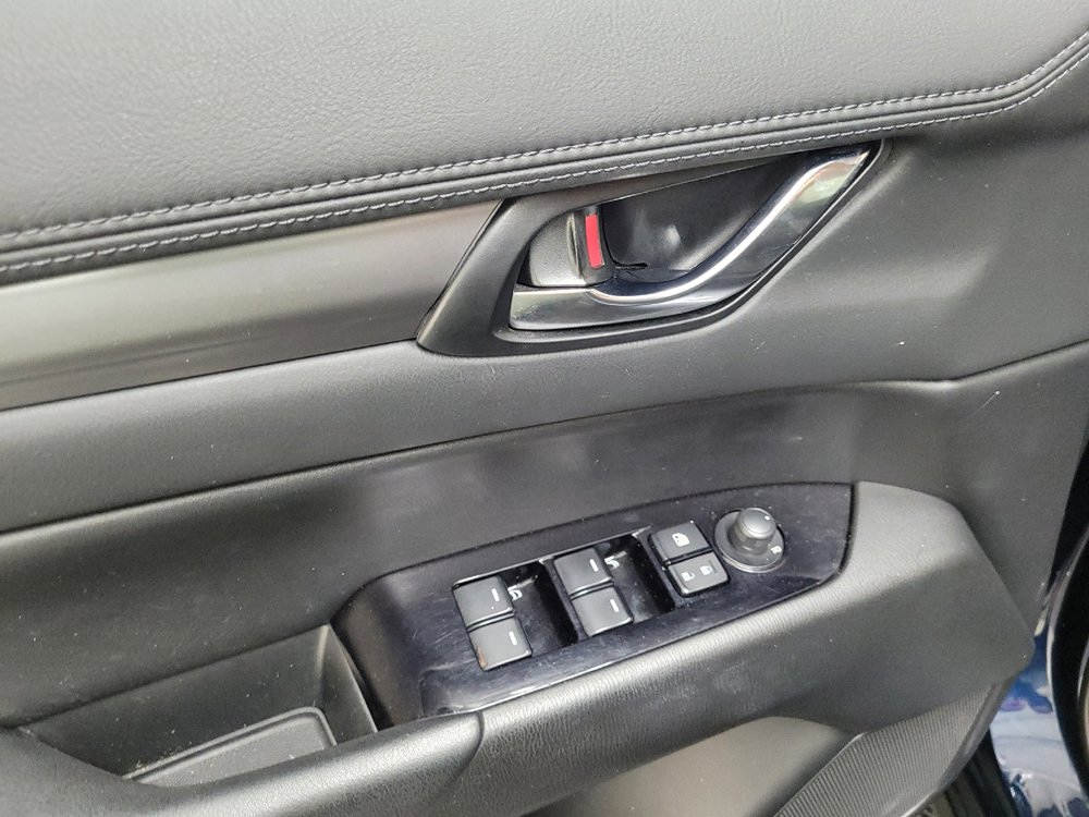 Used 2020 MAZDA CX-5 Touring image 27