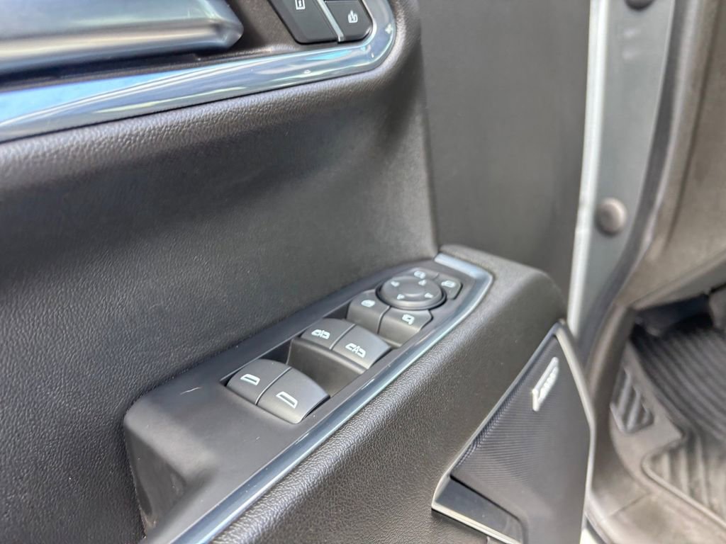 Used 2024 Chevrolet Silverado 1500 LTZ w/ Technology Package image 22