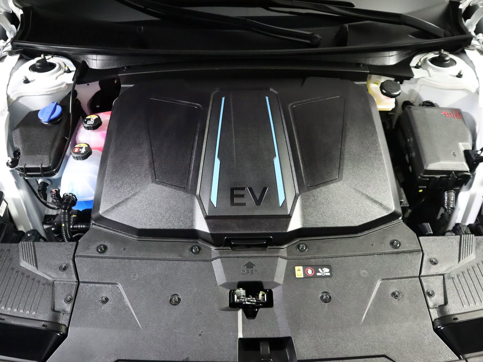 Used 2024 Hyundai Ioniq 5 SE image 19