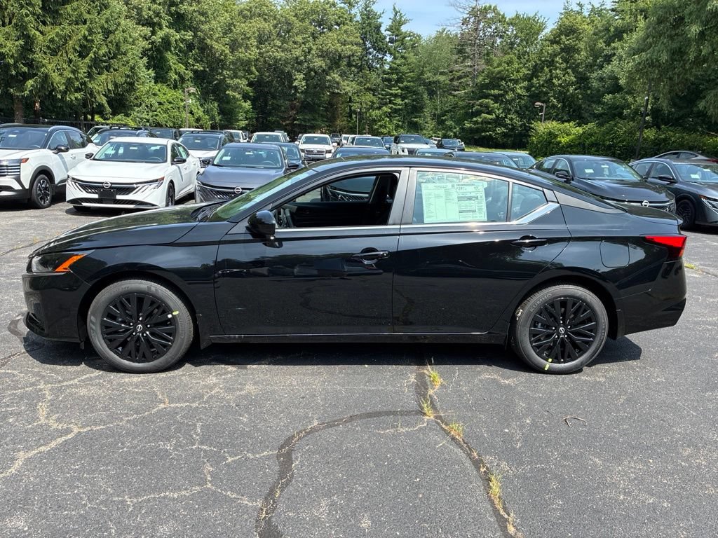 New 2026 Nissan Altima 2.5 SV w/ SV Special Edition Package AWD/4WD image 4