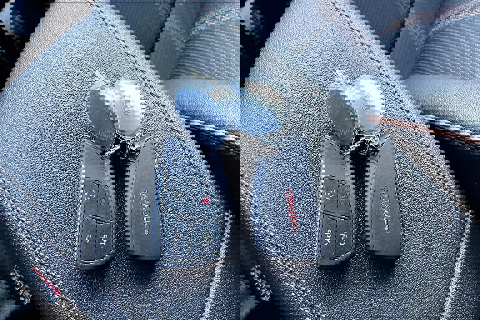 Used 2023 GMC Canyon AT4 w/ Technology Package image 12