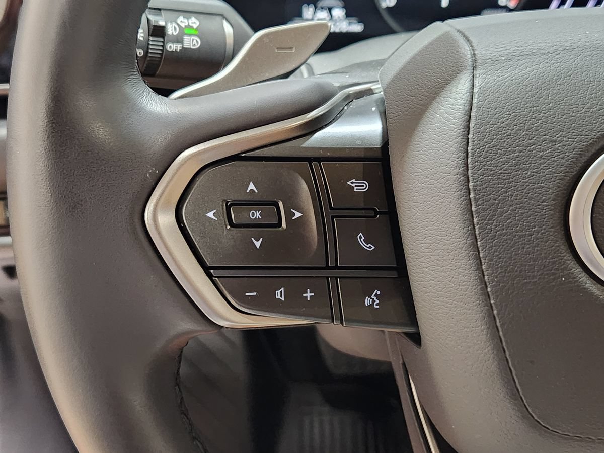 Used 2025 Lexus NX 250 FWD w/ Premium Package image 47