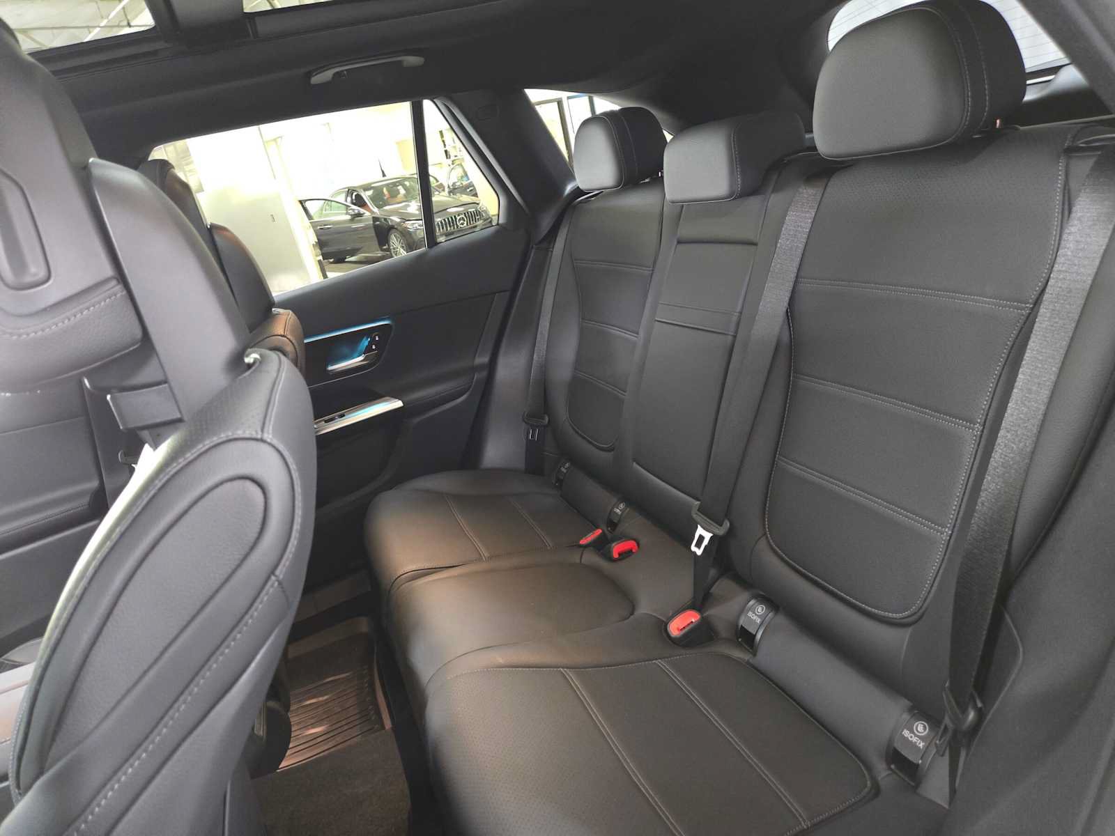 Certified 2026 Mercedes-Benz GLC 300 4MATIC image 17