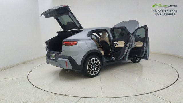 Used 2025 BMW X2 xDrive28i AWD/4WD image 70
