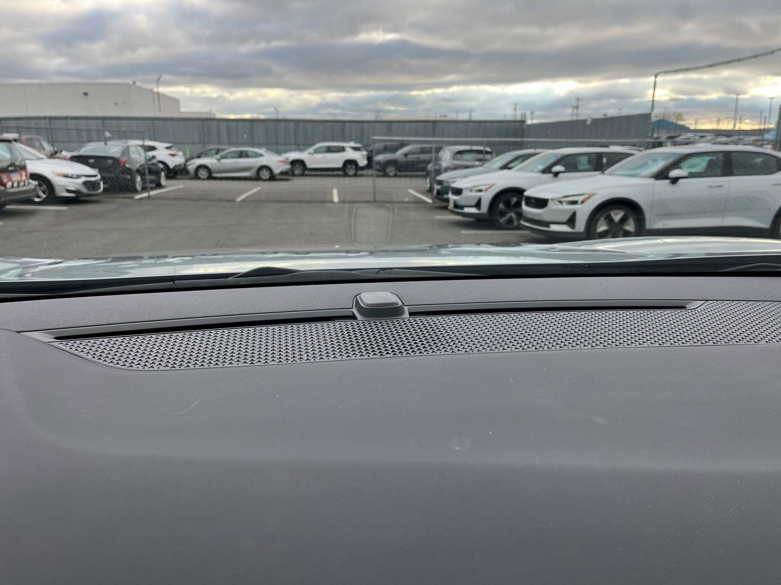 Used 2025 Chevrolet Equinox LT image 18