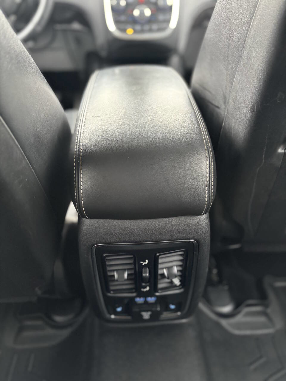 Used 2015 Dodge Durango Citadel w/ Technology Group AWD/4WD image 19