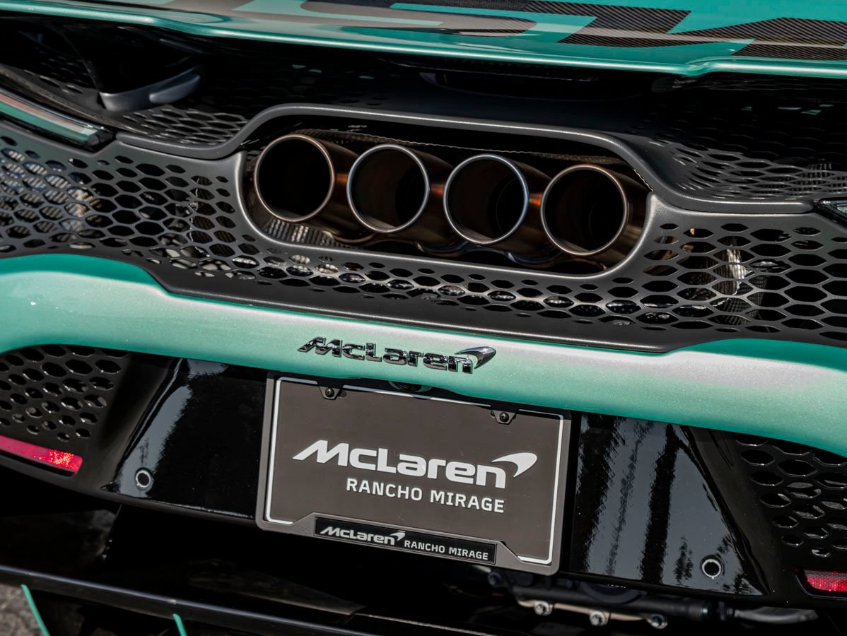 Used 2022 McLaren 765LT RWD image 17