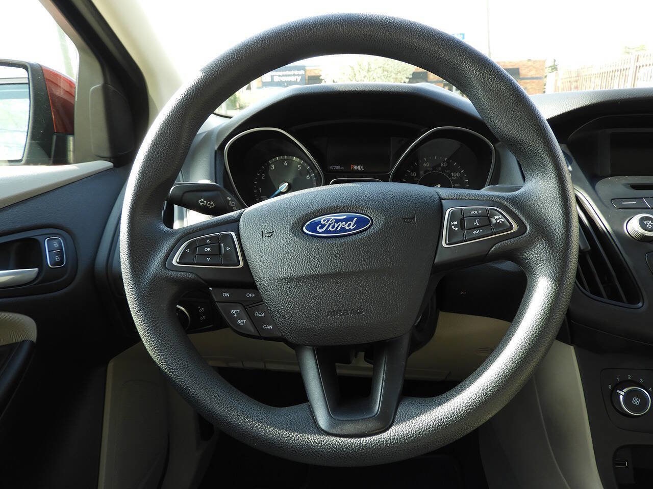 Used 2016 Ford Focus SE image 19