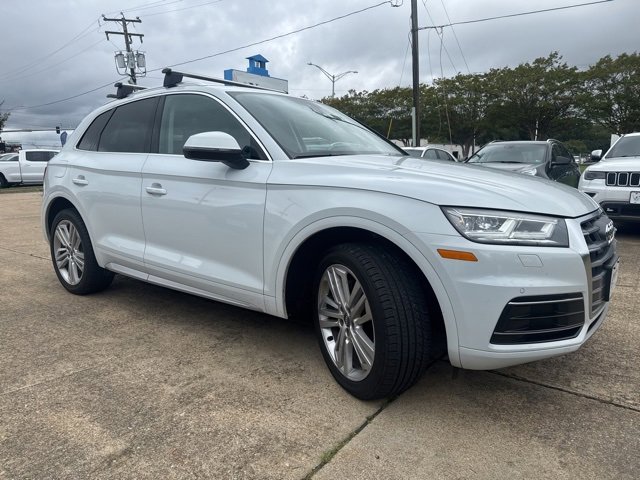 Used 2019 Audi Q5 2.0T Premium Plus w/ Premium Plus Package image 3