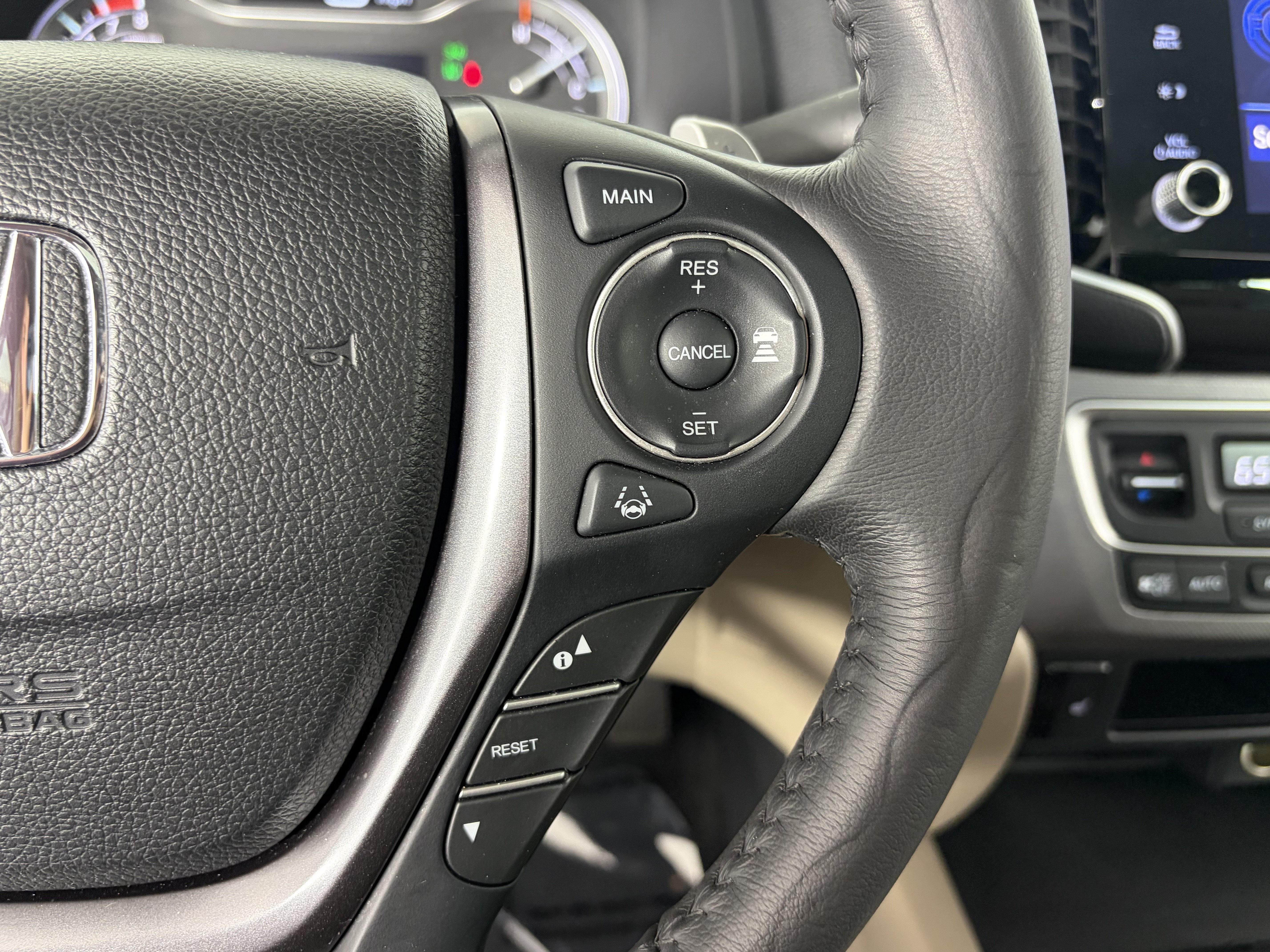 Used 2023 Honda Ridgeline RTL image 29