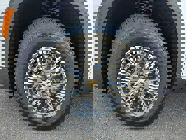 New 2026 Chevrolet Traverse LT w/ Driver Confidence Package image 9