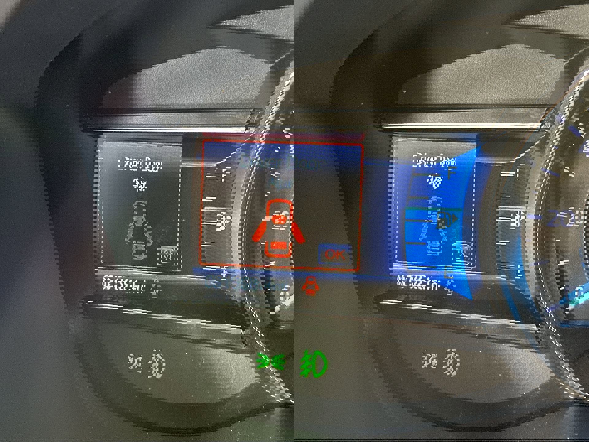 Used 2018 Ford Explorer Limited image 19