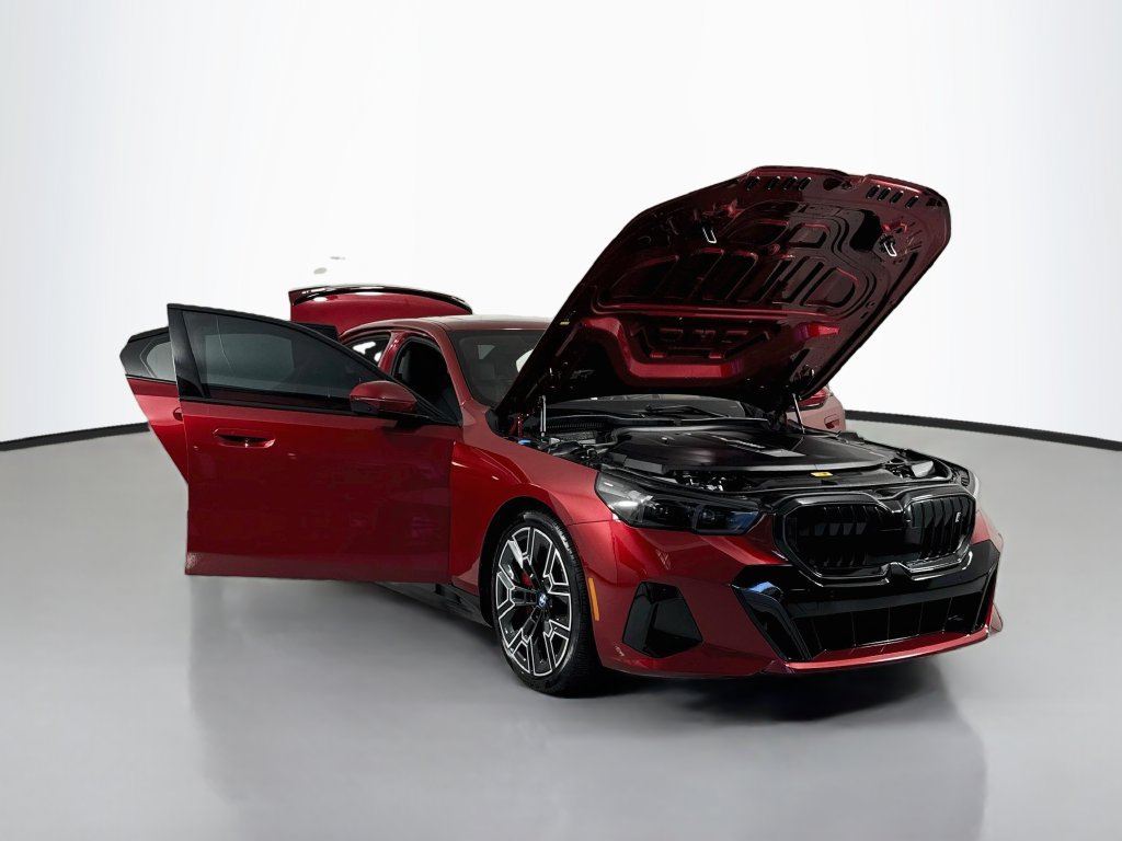 Used 2024 BMW i5 eDrive40i w/ M Sport Package RWD image 27