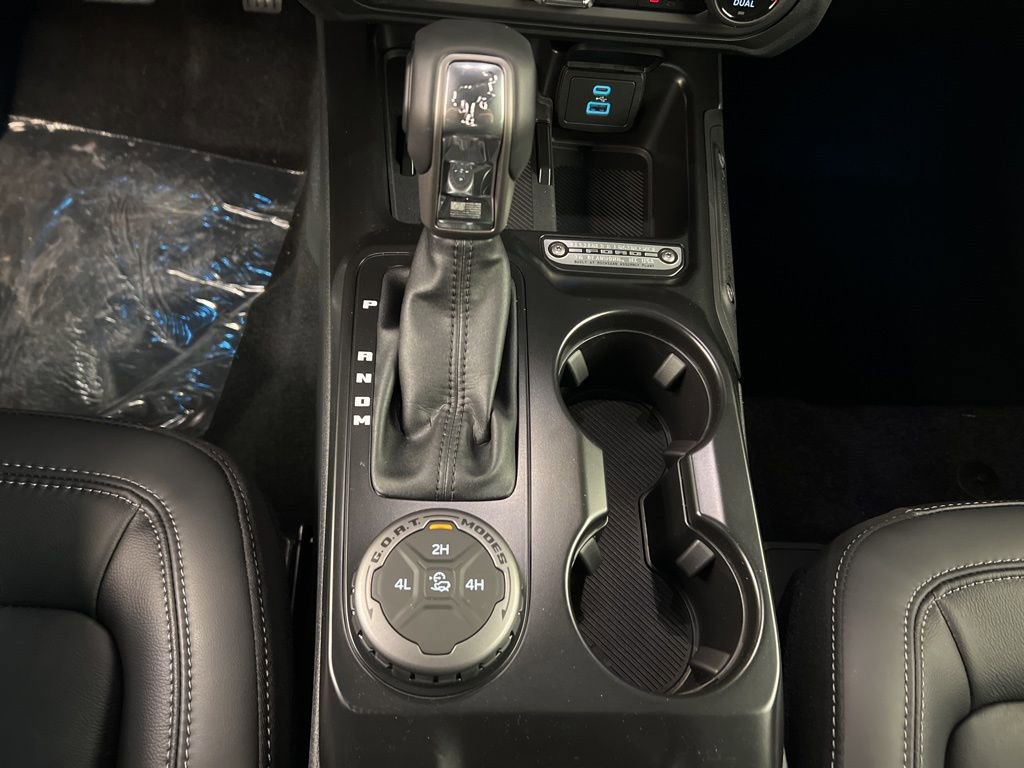 New 2025 Ford Bronco Outer Banks image 16