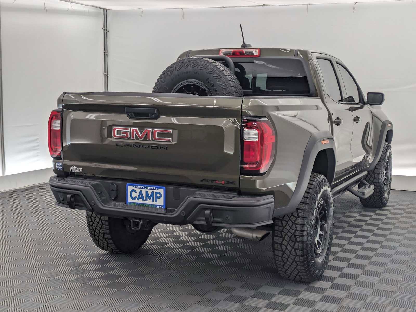 Used 2024 GMC Canyon AT4X w/ AT4X AEV Edition AWD/4WD image 6