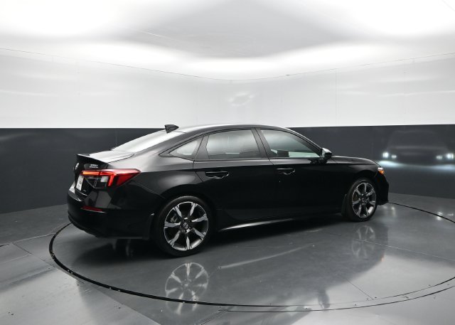 Used 2025 Honda Civic Sport Touring image 7