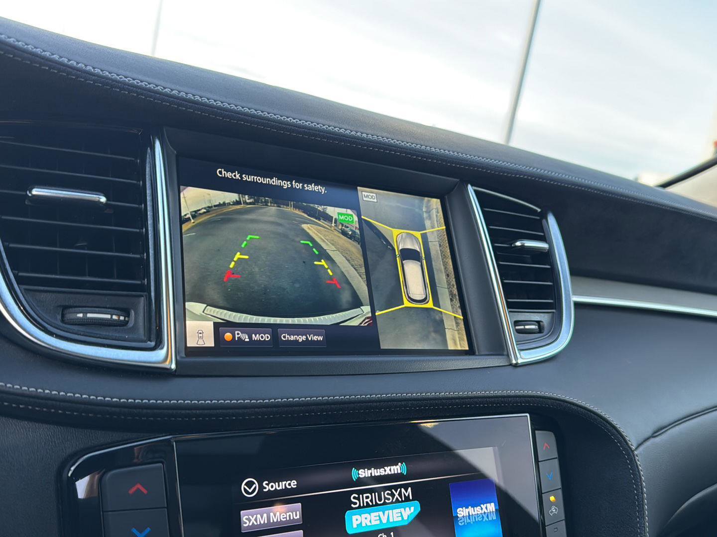 Used 2023 INFINITI QX50 Sensory w/ Accent Package image 24