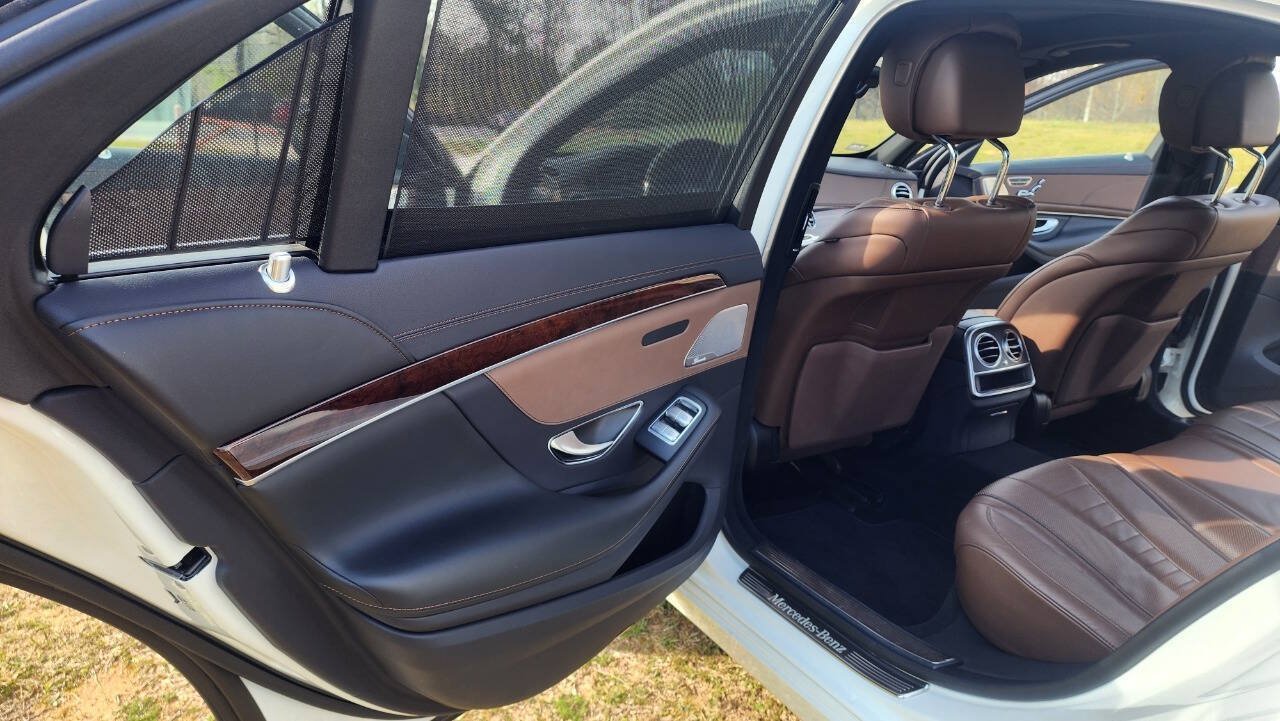 Used 2018 Mercedes-Benz S 560 Sedan image 44