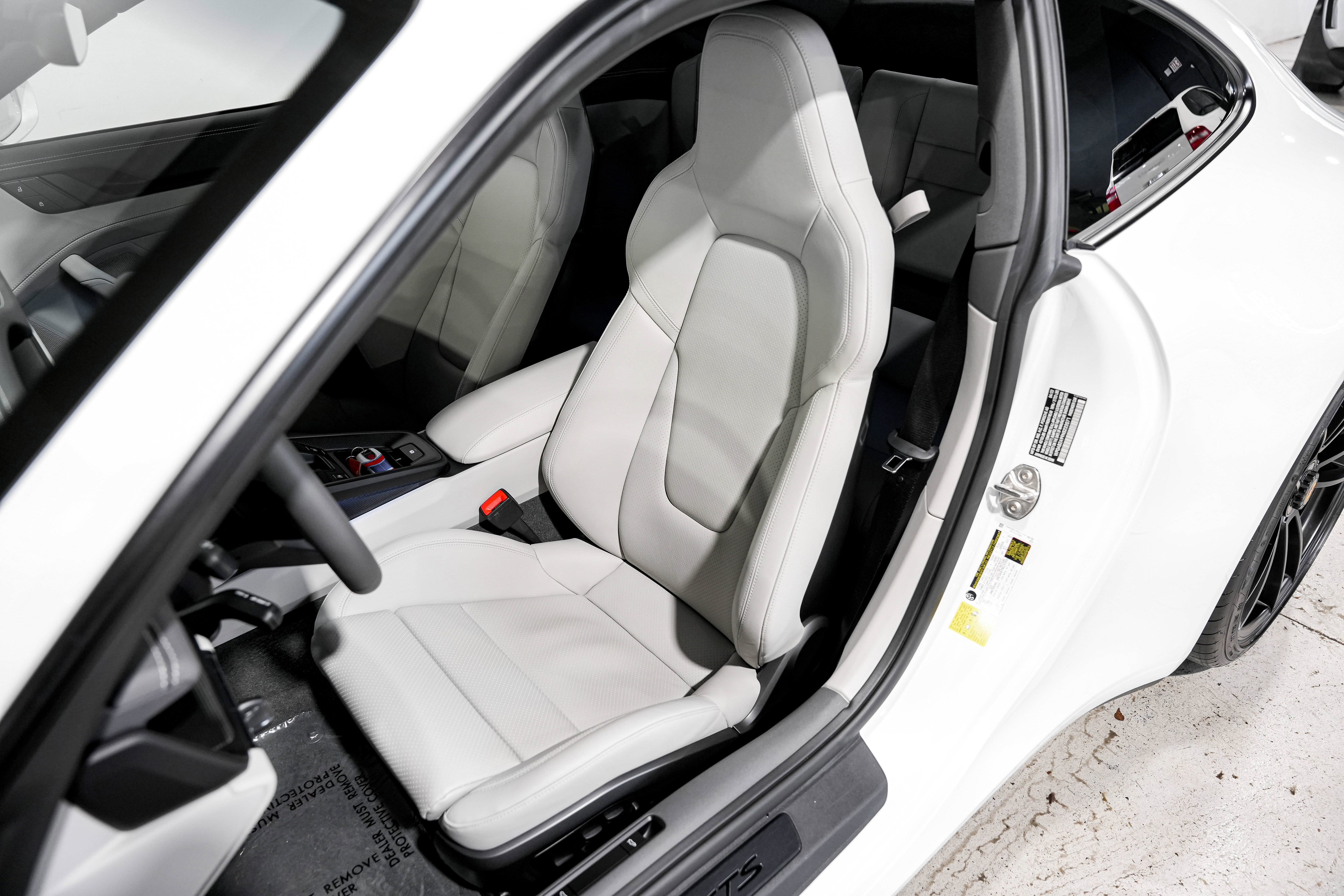 Used 2022 Porsche 911 Carrera GTS image 21